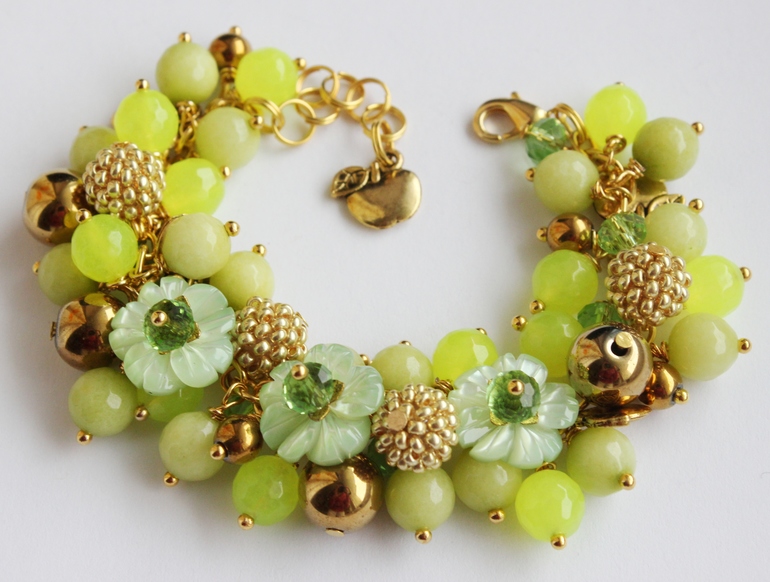 Браслет "Салатовый"