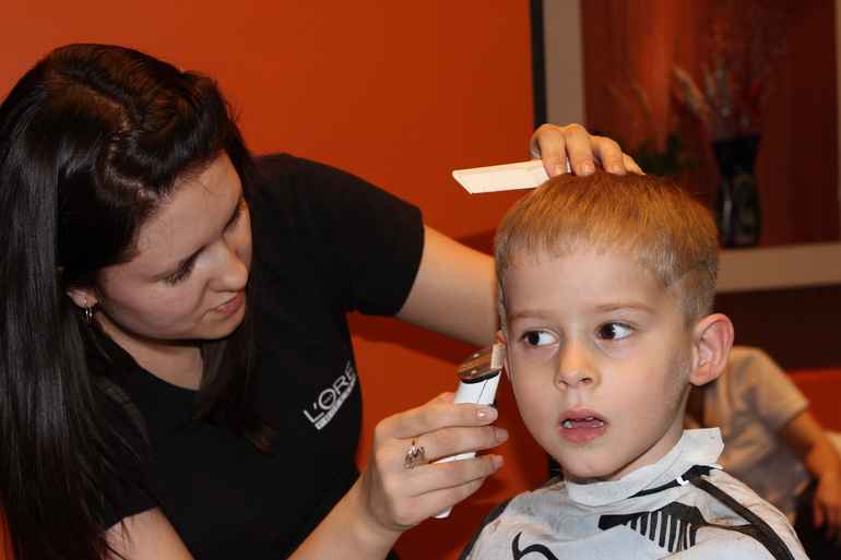 Стрижка в салоне!