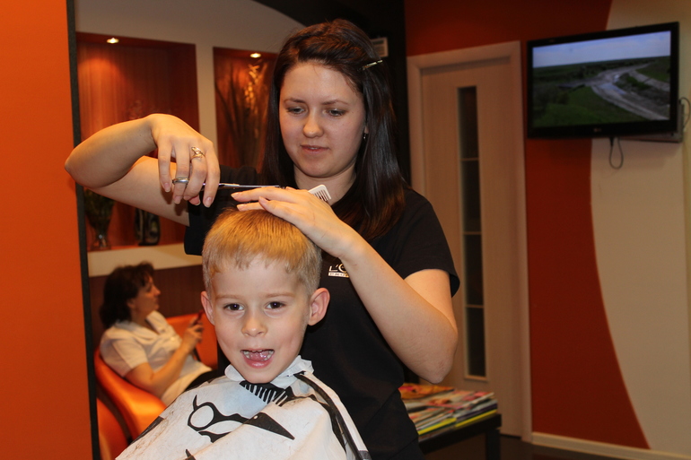 Стрижка в салоне!