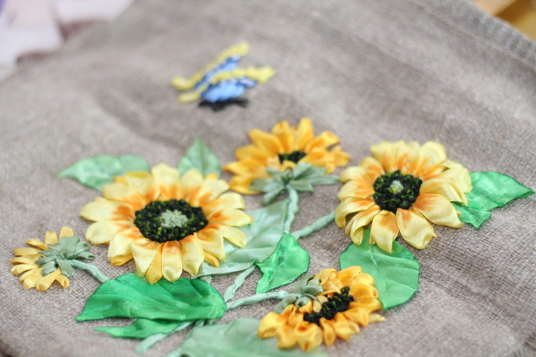 А к нам прилетели бабочки!