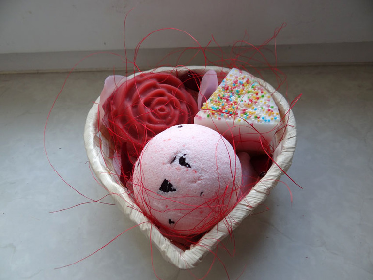 Мыло к 8 марта!