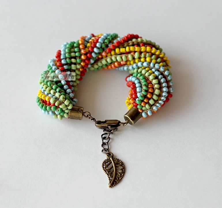 Браслеты из бисера. Продолжаю пополнять коллекцию)