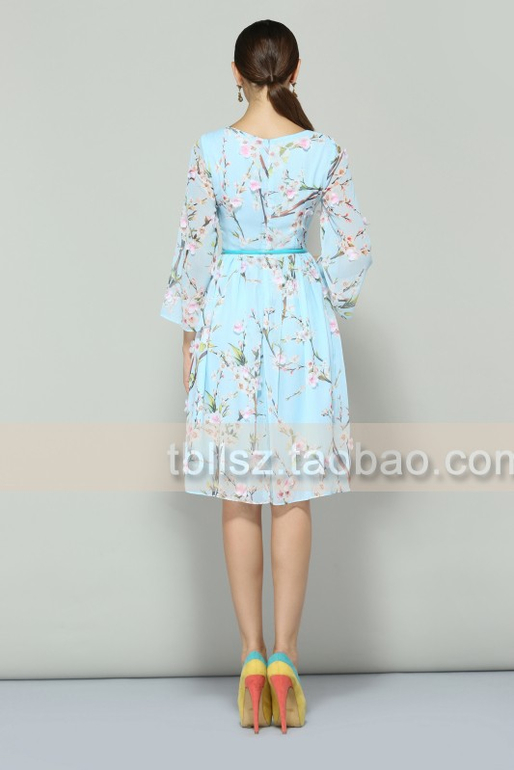 Модные тенденции в женской одежде:весна-лето 2014 года!Доставка:12-15 дней!!!