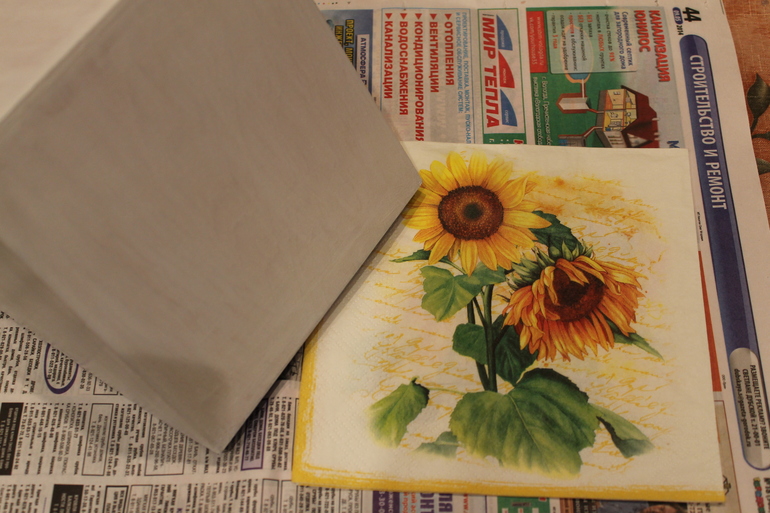 Совместный декупаж короба для специй.