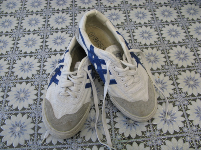 Обувь жен. 39.5-40 . балетки 38.5 .кроссовки 38-38.5 унисекс. сапоги деми 39.5-40.почта .