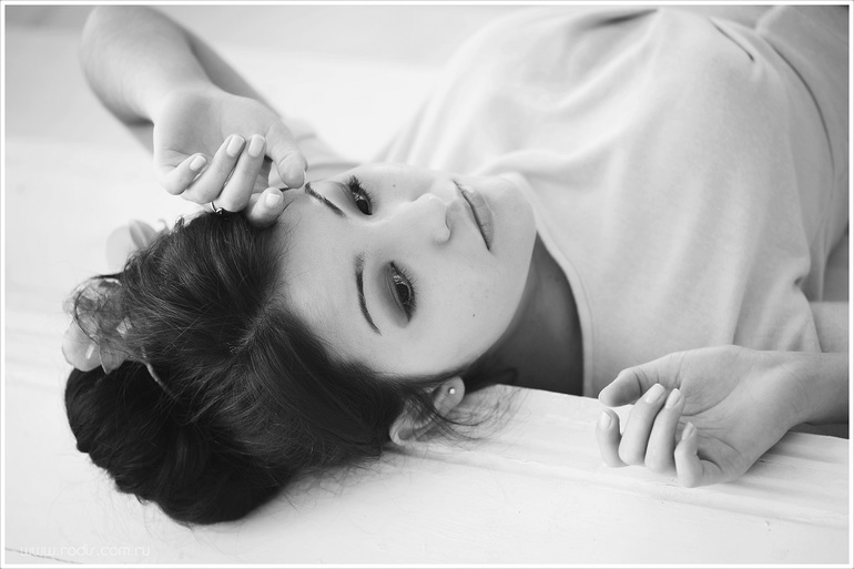 6 октября - одна портретная фотосессия в студии