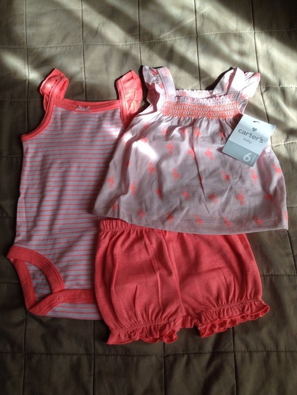 Carters и пр. для девочки. Почти новое. Низкие цены (Добавила 02.05.14)
