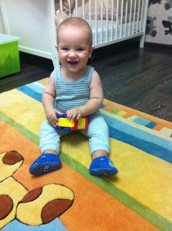 Завтра нам годик!