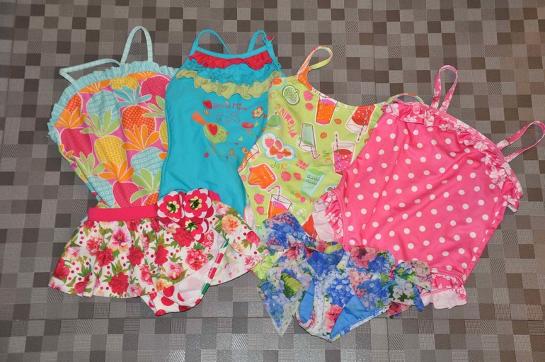 Купальники и плавки!! 4-5 лет. Москва