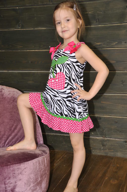 Красота для девочек: платья, шапочки, аксессуары