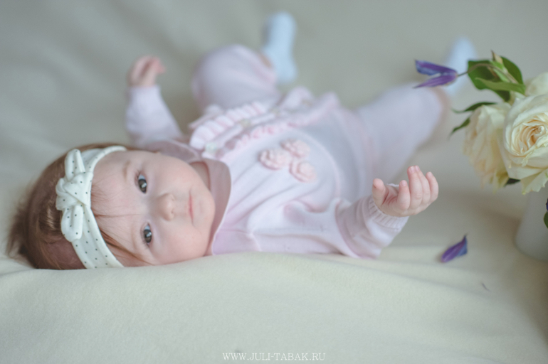 Полинка 7,5 месяцев