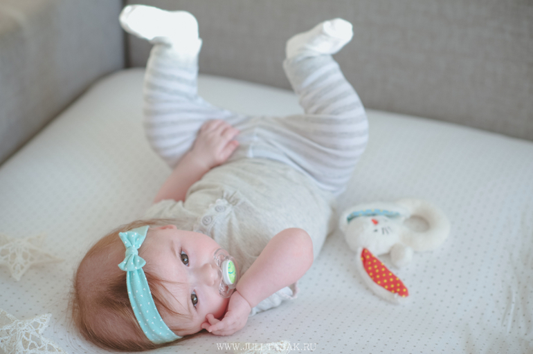 Полинка 7,5 месяцев