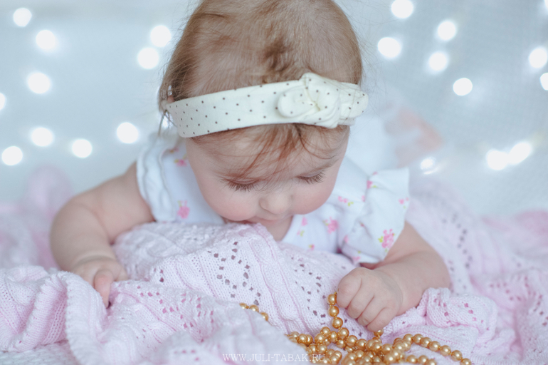 Полинка 7,5 месяцев