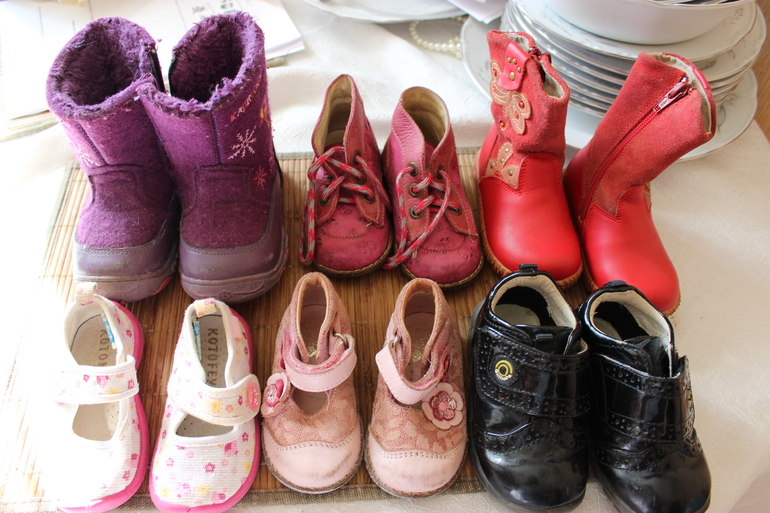 Продам обувь б/у на девочку