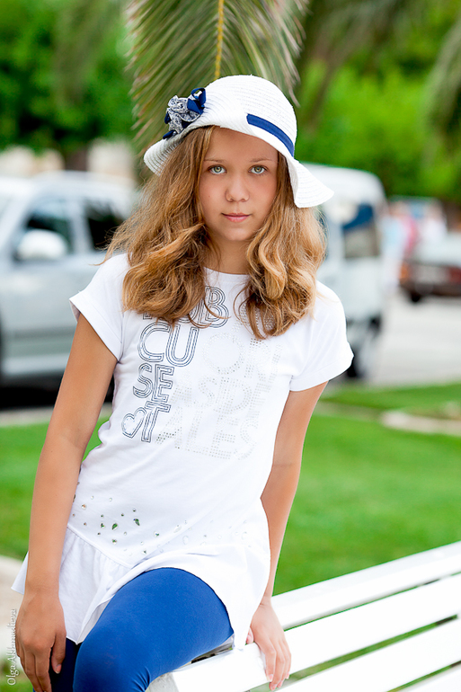 И снова она, Брела