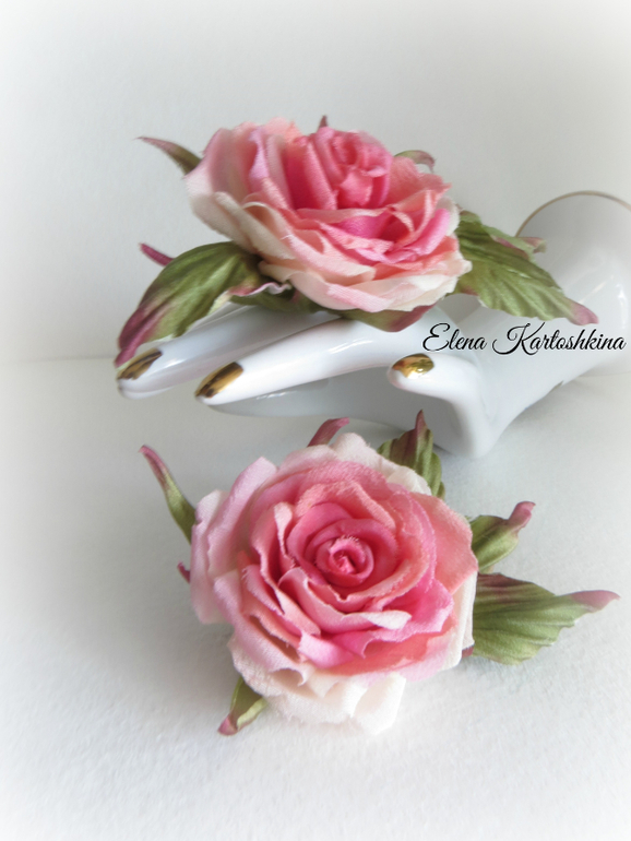 Две шелковые заколочки