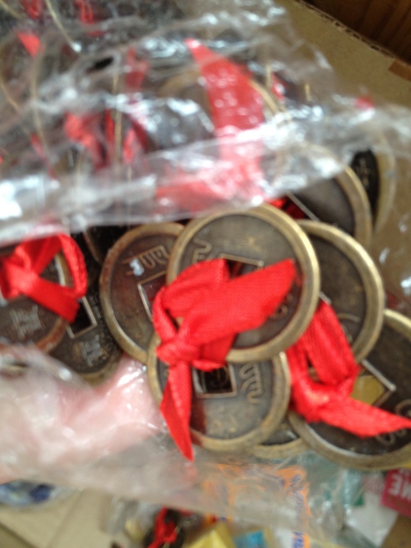 Много камней и бижутерии (отредактировала)