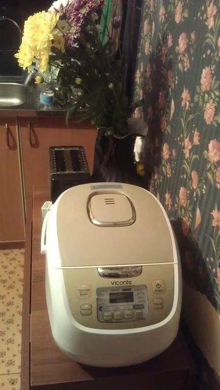 Мне подарили мультиварку!
