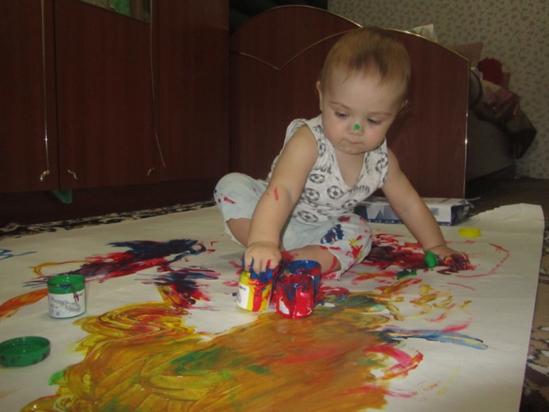 Зубы и пальчиковые краски)