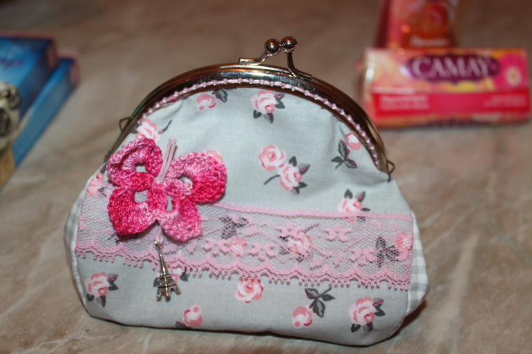 Ура! Первая посылочка с сюрпризом!