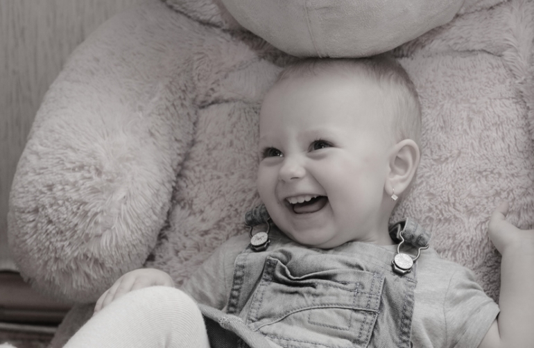 Аришка-мартышка (год и пять)