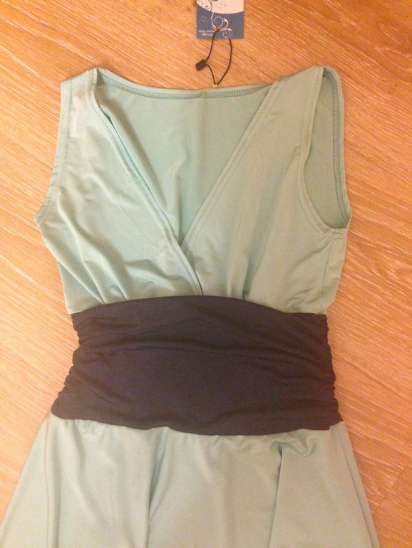 В НАЛИЧИИ платья ( УКРАИНА), разные размеры!!!