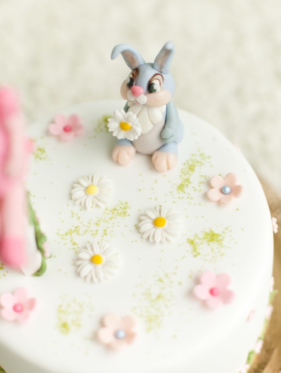 Тортик на заказ ДЕВОЧКА НА ЕДИНИЦЕ