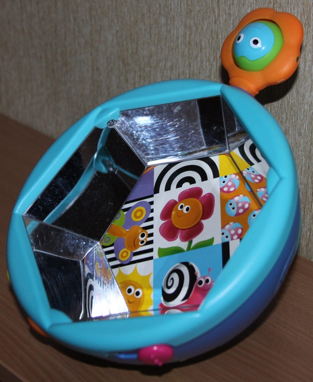 Книга и калейдодиск Yookidoo для малышей. Почта! Добавила реальные фото, много ))