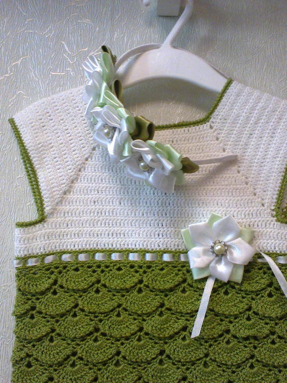 Комплект для моей крошки...сама аж на него балдею...