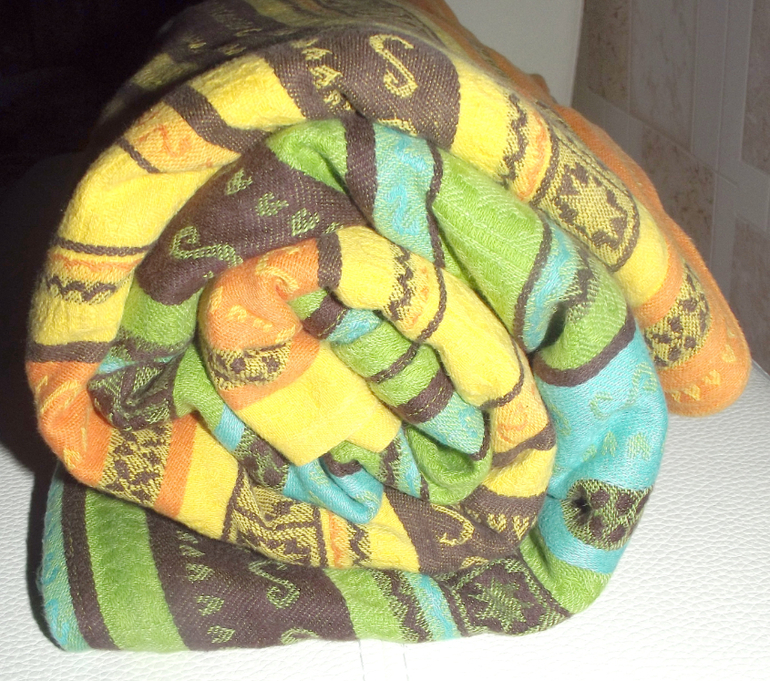 Зара триколоры: гринн и еллоу