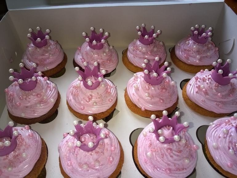 Срочно нужен тортик к 22.06