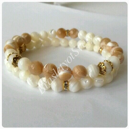 Браслеты с именами из натуральных камней