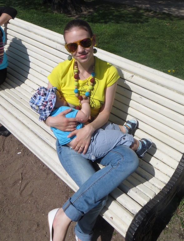 кормление в общественном месте