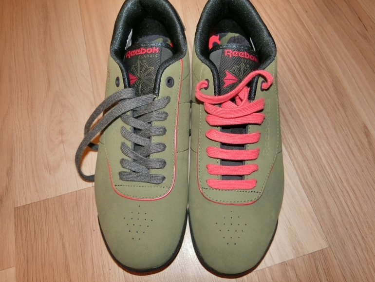 Кроссовки Reebok 37,5-38 размер