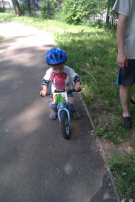 Беговелогонка или наши первые соревнования