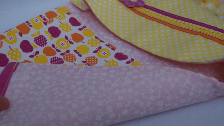 Кармашки для девочки :)