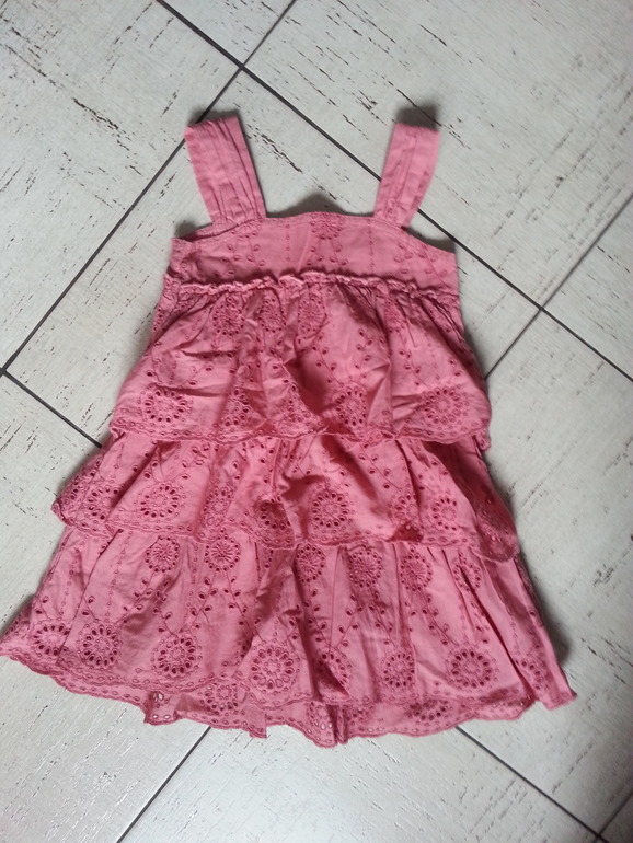 Для девочки, размеры от 86 до 110 см, г Москва