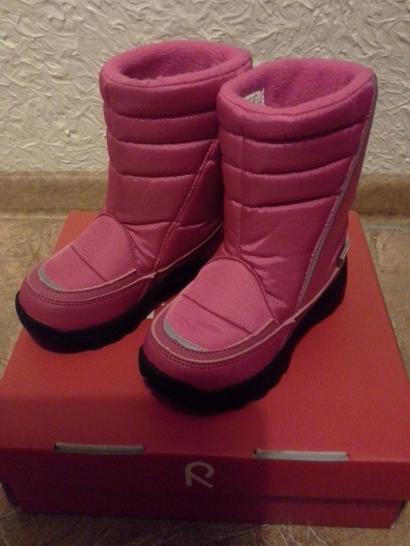 Мой хомяк добрался до распродажи обуви рейма!