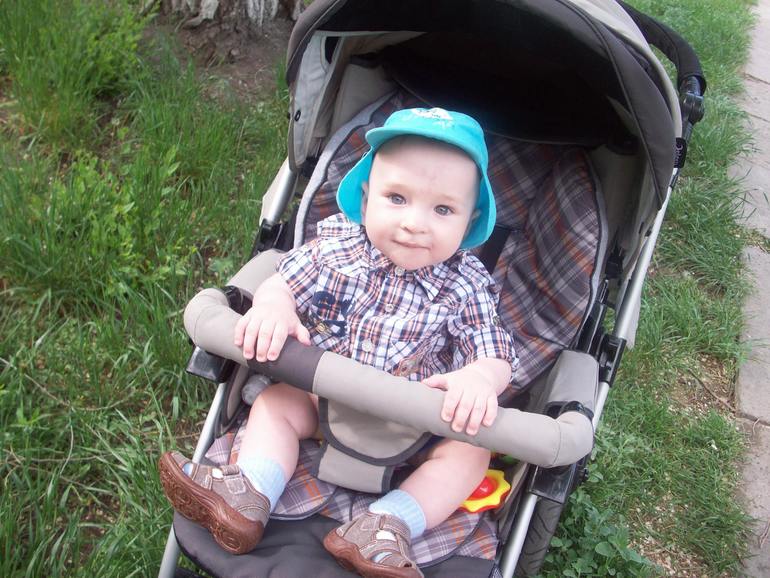 10 месяцев и 7 дней моему чуду)))