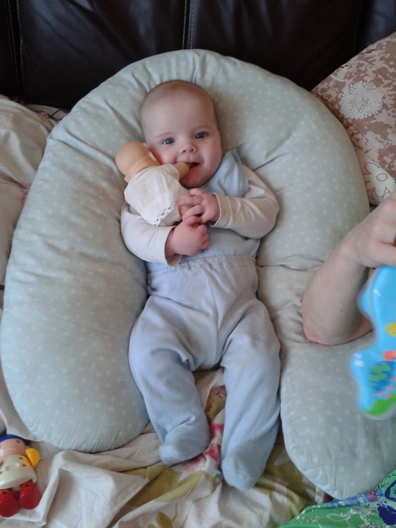 завтра нам уже полгодика!!