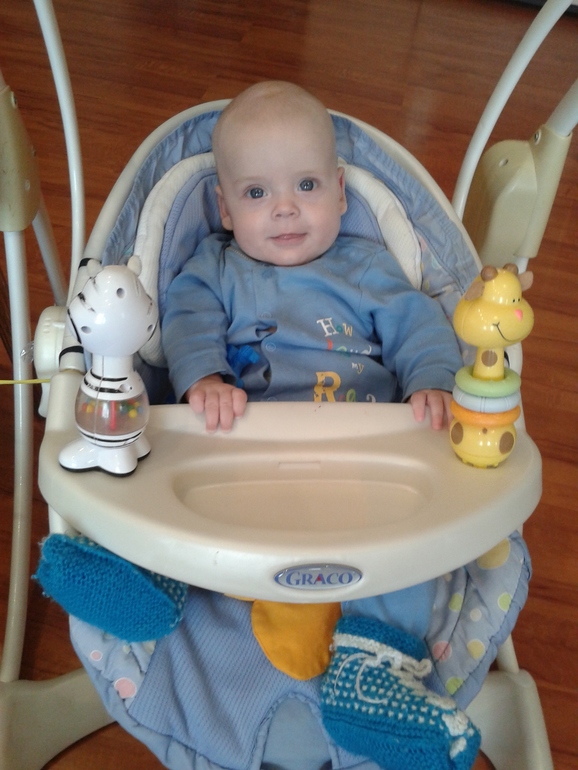 завтра нам уже полгодика!!