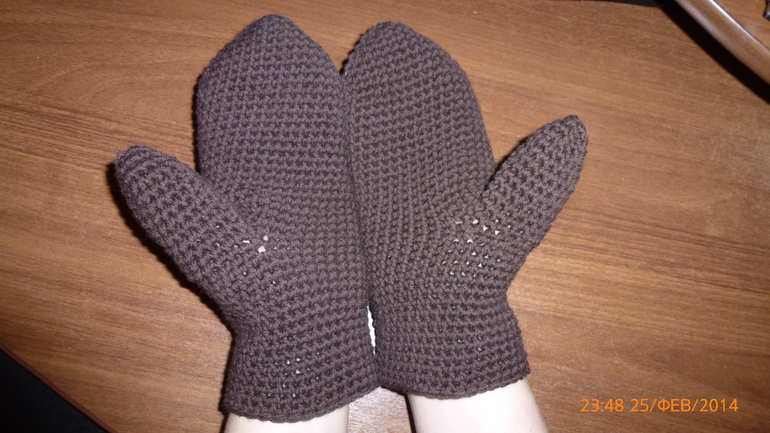 варежки крючком (2 варианта)