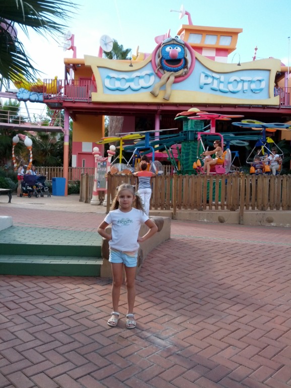 Отель и парк Port Aventura, а также новый аквапарк Costa Caribe Aquatic Park