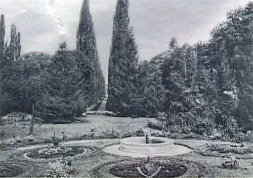 Забытый всеми замок Монжене