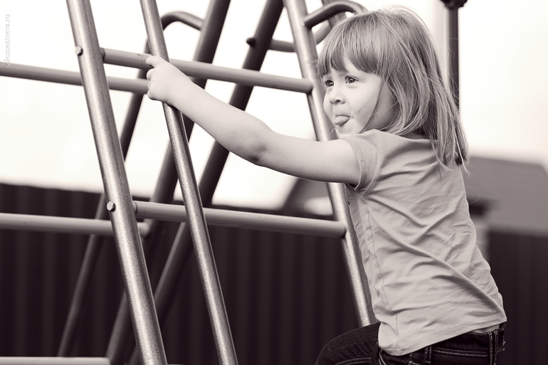 2154f4a3855424d79bfc4dadf8735420.jpg