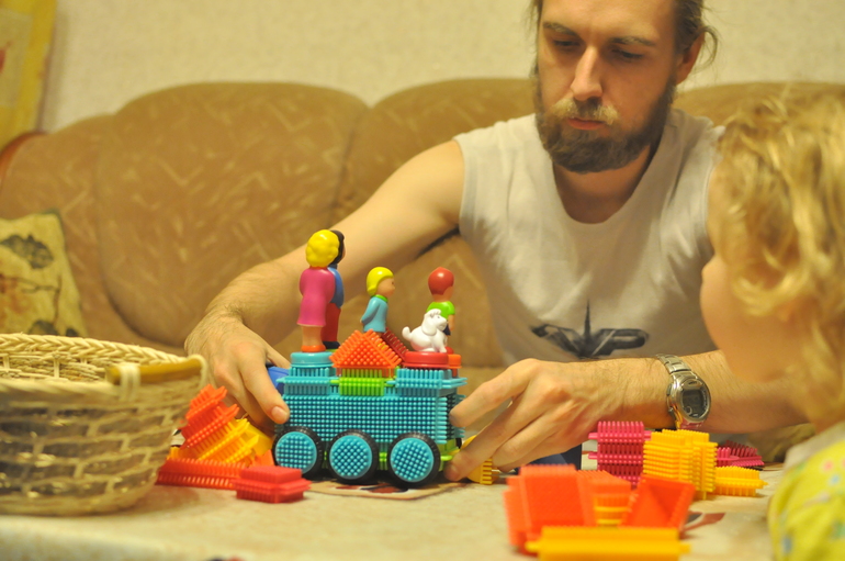 Игольчатый конструктор...