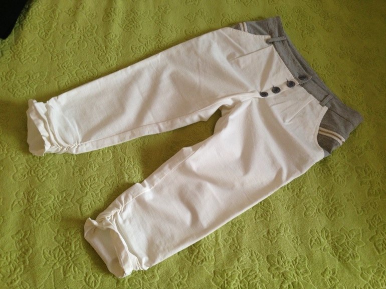 Платья , кофточки , джинсы и подарки !!!!! ))