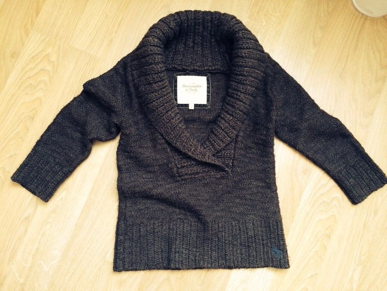 вещи Б/У . Приятные цены !!