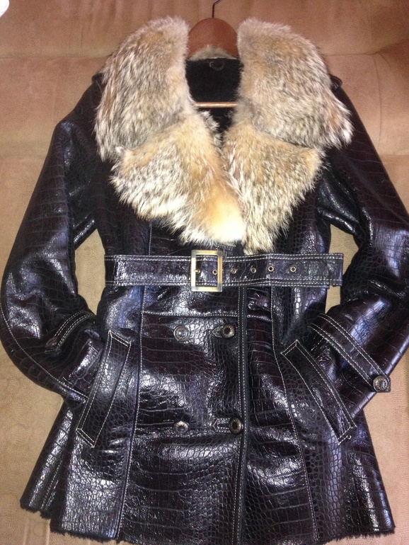 Дубленка натуральная кожа, мех енот, р.42-44, 10 тыс
