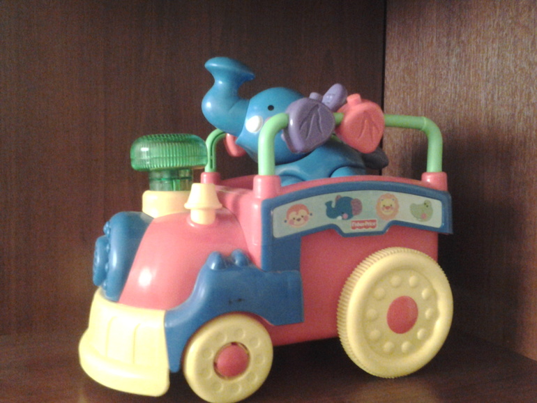 хотим продать наши игрухи